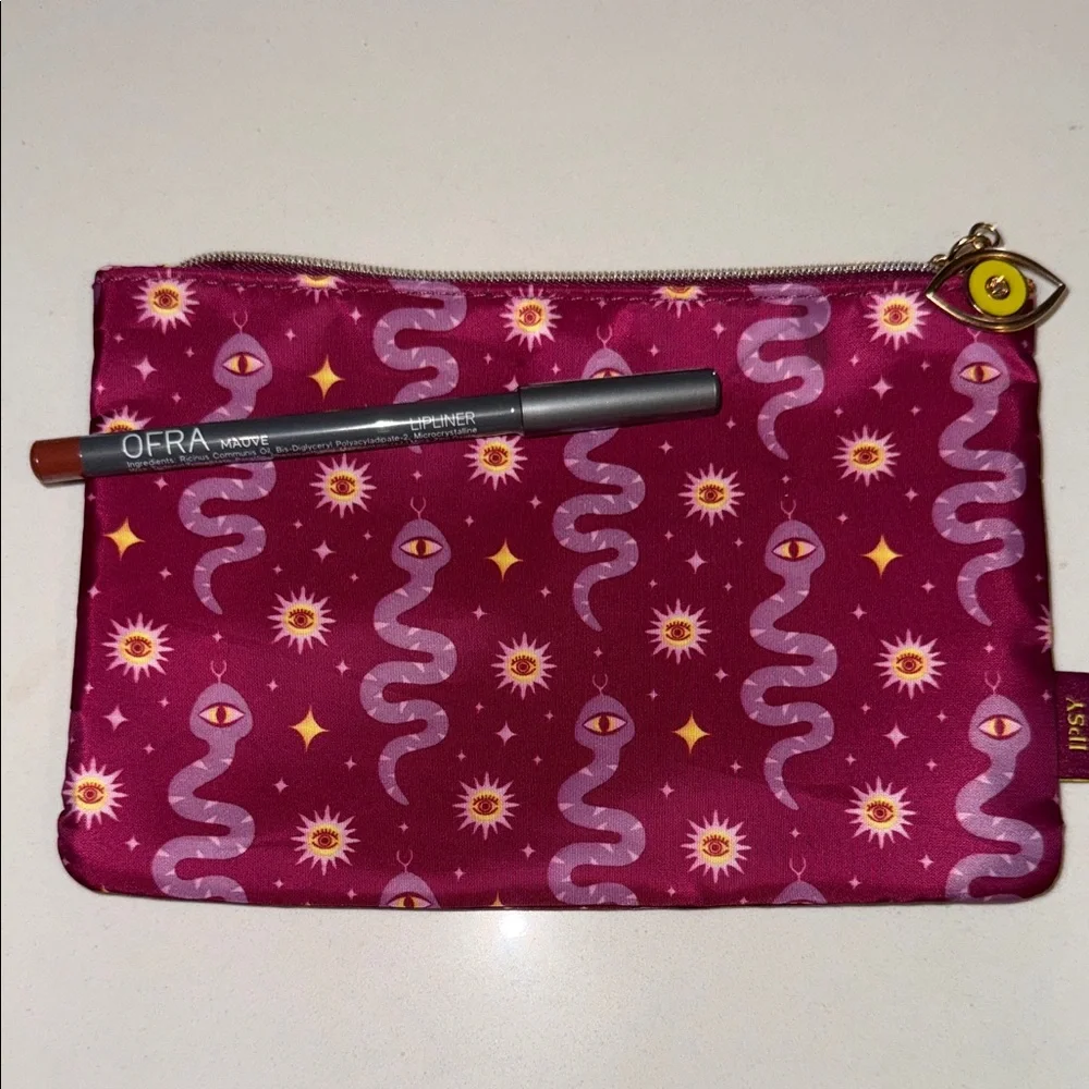Ipsy Small Makeup Bag w/Lipliner